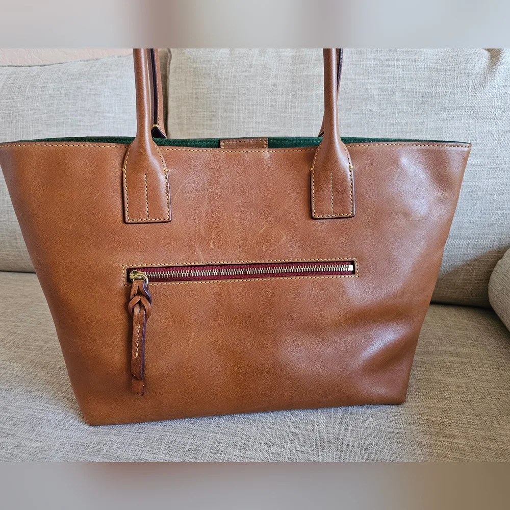 Dooney & Bourke Small Russel Bag, Florentine Leather. - Picture 4 of 14